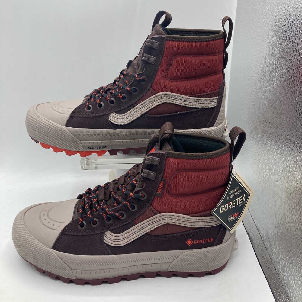 Vans Sk8-Hi Gore-Tex. MTE Chocolate Brown Boots Size (7.5 Men)(9 Women)